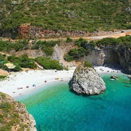 Myrto 1km To The Beach * West Mani